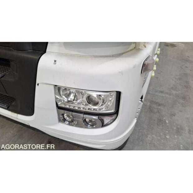 2017 Iveco 440S42-49033561