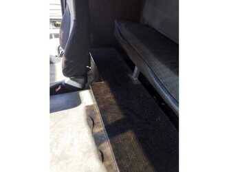 2012-renault-premium-1485871-49033584