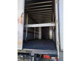 2012-renault-premium-1485871-49033599