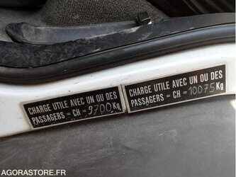 2012-renault-premium-1485871-49033605