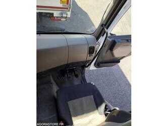 2012-renault-premium-1485871-49033614