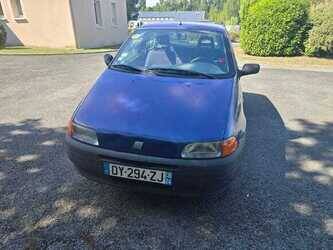 fiat-punto-1485877-49033673