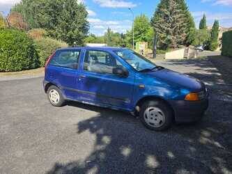 fiat-punto-1485877-49033675