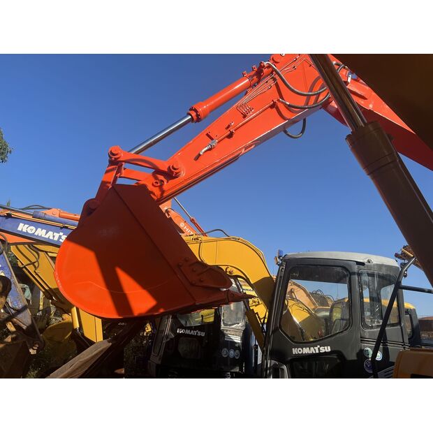 2023 Doosan DX300LCA-49034215