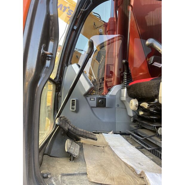 2023 Doosan DX300LCA-49034224