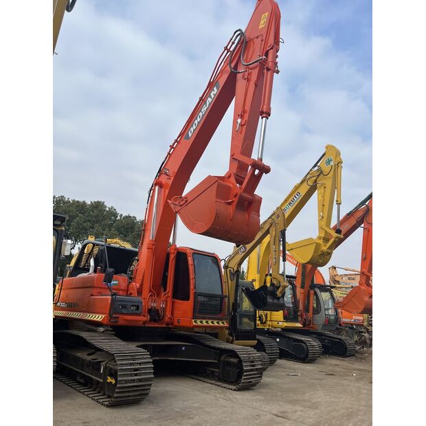 2023 Doosan DX300LCA-49034228