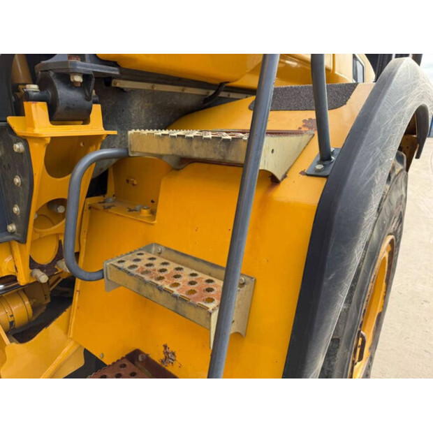2014 BELL B25E-49034896