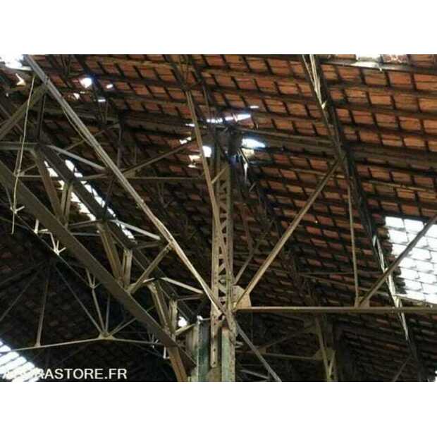 Eiffel-49037883