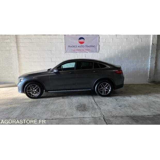 2016 Mercedes-Benz GLC-49037942
