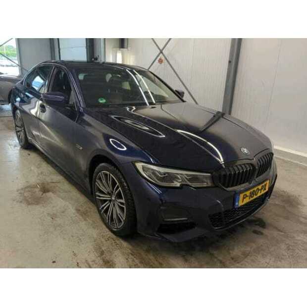 BMW 320-49038029