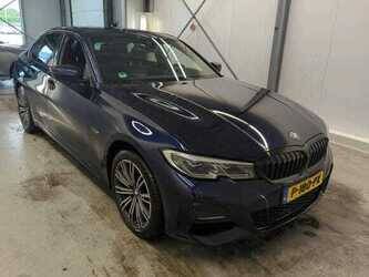 bmw-320-49038029