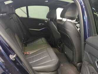 bmw-320-49038032