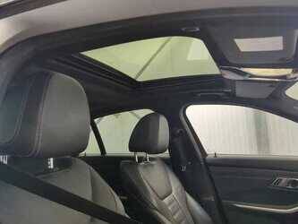 bmw-320-49038040