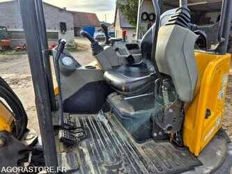 bobcat-e26-1486024-49038095