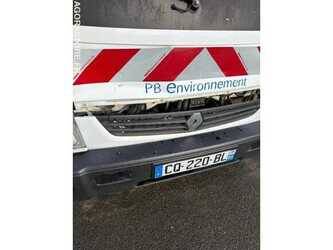 2013-renault-maxity-1486029-49038138