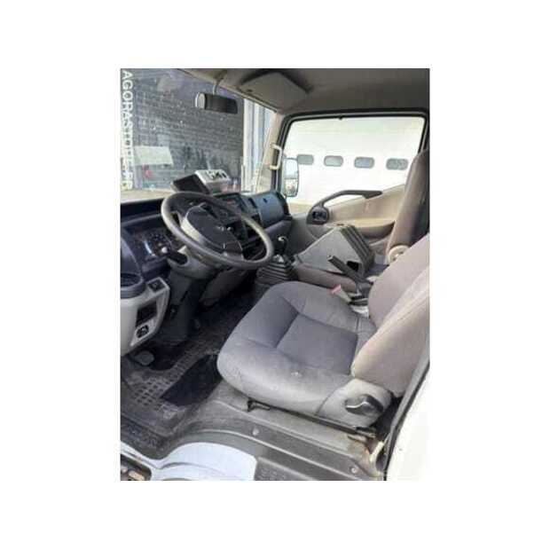 2013 Renault Maxity-49038142