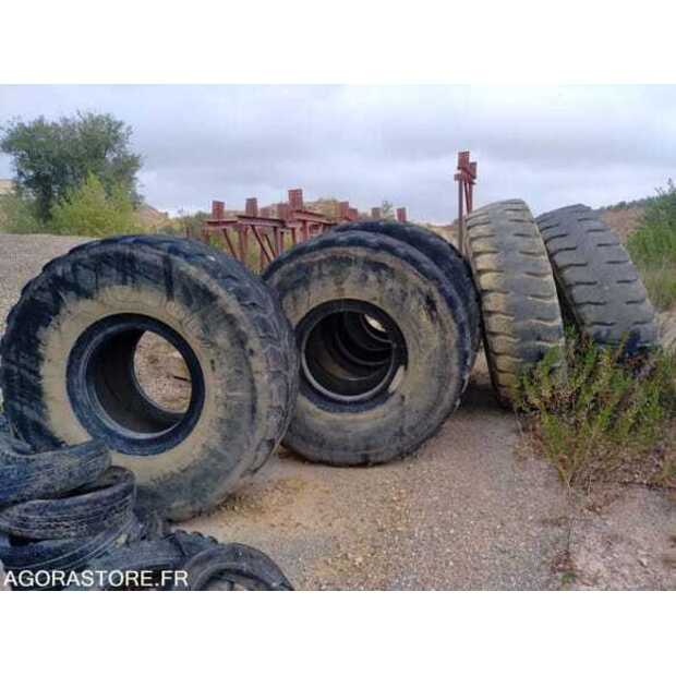 MISCELLANEOUS Lot Used-49038170