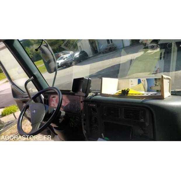 1999 Renault PREMIUM-49038183
