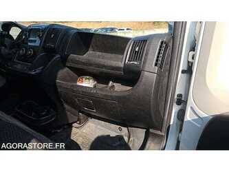 2019-citroen-jumper-1486043-49038376