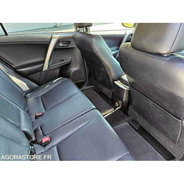 2015 Toyota RAV4-49038409
