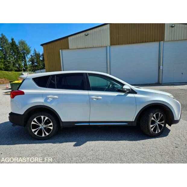 2015 Toyota RAV4-49038420