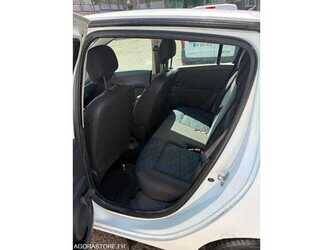 2008-renault-clio-1486059-49038567