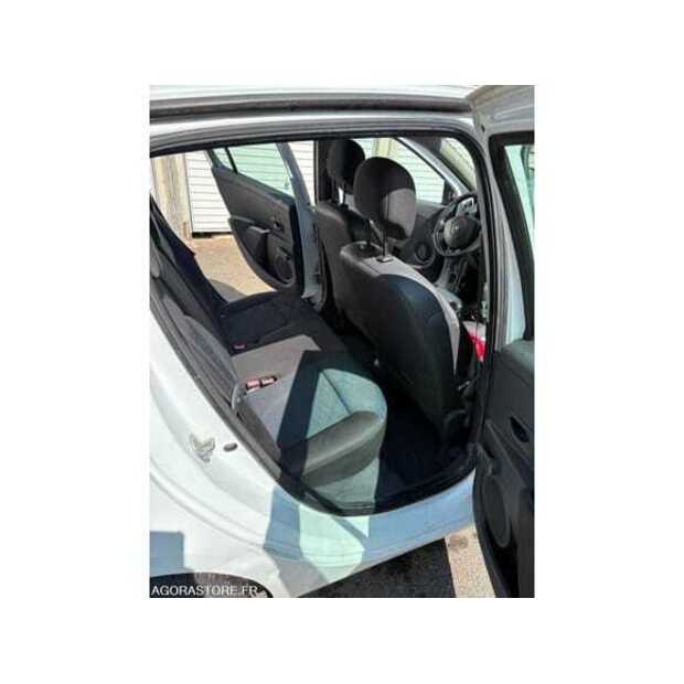 2008 رينو Clio-49038572