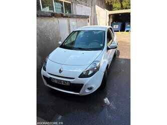 2010-renault-clio-1486060-49038579