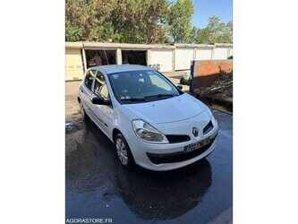 صورة ل سيارات 2008 رينو Clio