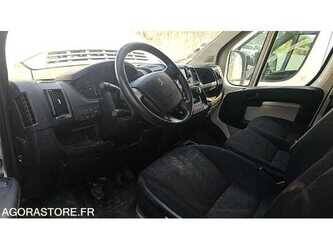2018-peugeot-boxer-1486062-49038619