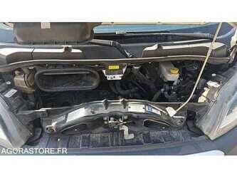 2018-peugeot-boxer-1486062-49038623