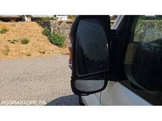 2018-peugeot-boxer-1486062-49038625