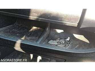 2018-peugeot-boxer-1486062-49038626