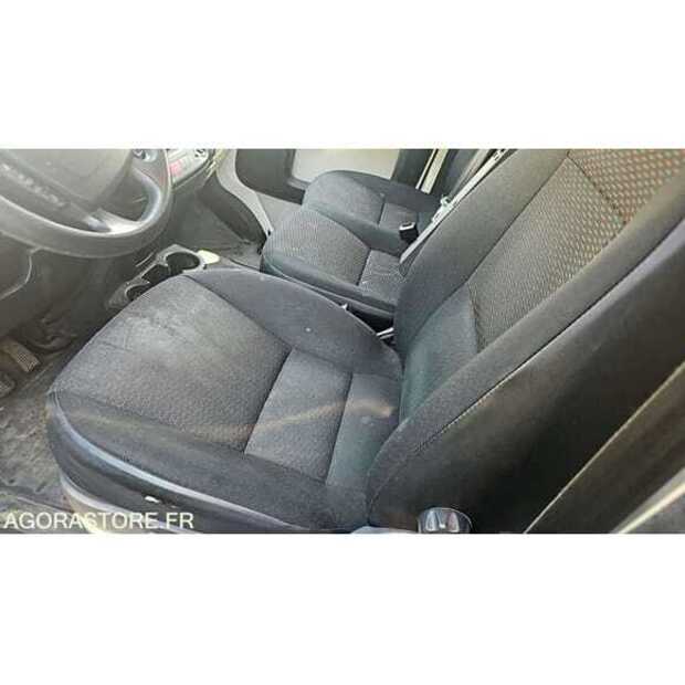 2018 Peugeot BOXER-49038633