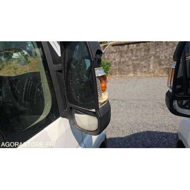 2018 Peugeot BOXER-49038640