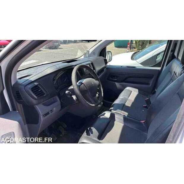 2017 Peugeot Expert-49038679