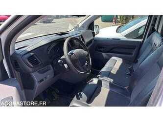 2017-peugeot-expert-1486063-49038679