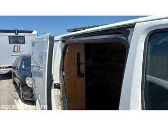 2017-peugeot-expert-1486063-49038695