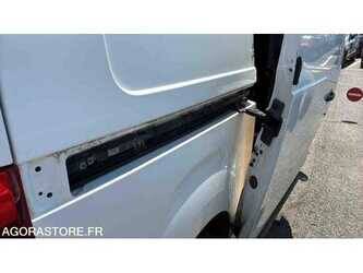 2017-peugeot-expert-1486063-49038703