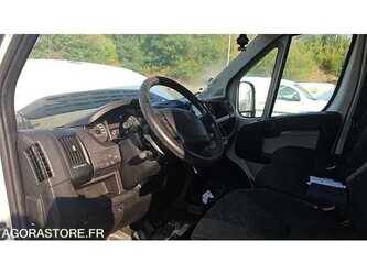 2016-peugeot-boxer-1486068-49038739