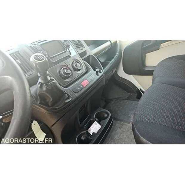 2016 Peugeot BOXER-49038748