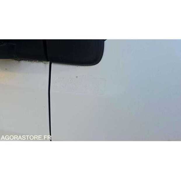 2016 Peugeot BOXER-49038750