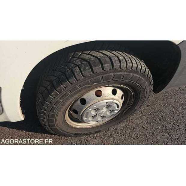 2016 Peugeot BOXER-49038754