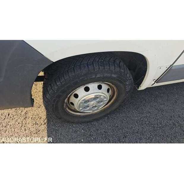 2016 Peugeot BOXER-49038768