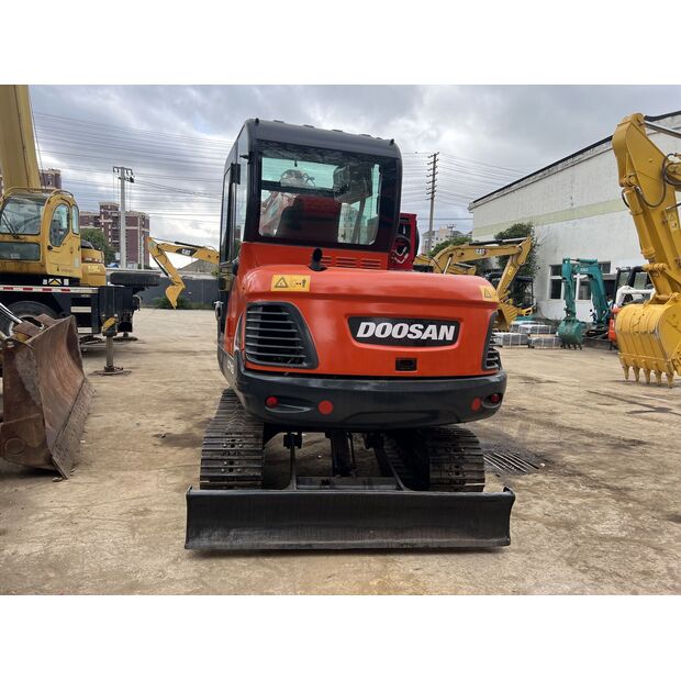 2024 Doosan DX60-49040514