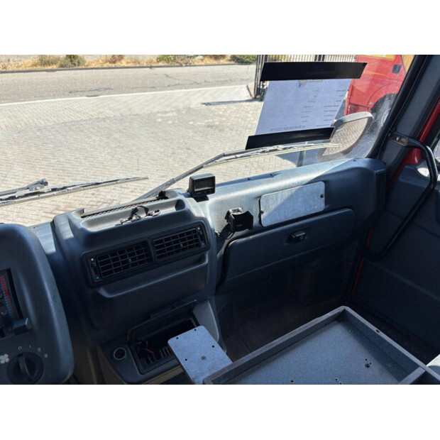 2001 DAF AE55CE-49042011