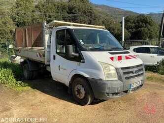 2009-ford-transit-1485539-49048017