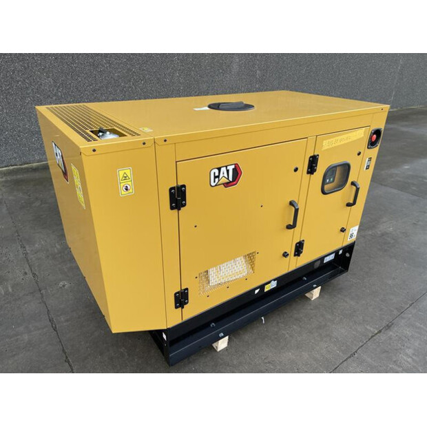 2022 Caterpillar DE 22 E 3-49048236