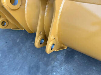 2026-caterpillar-938-49048407