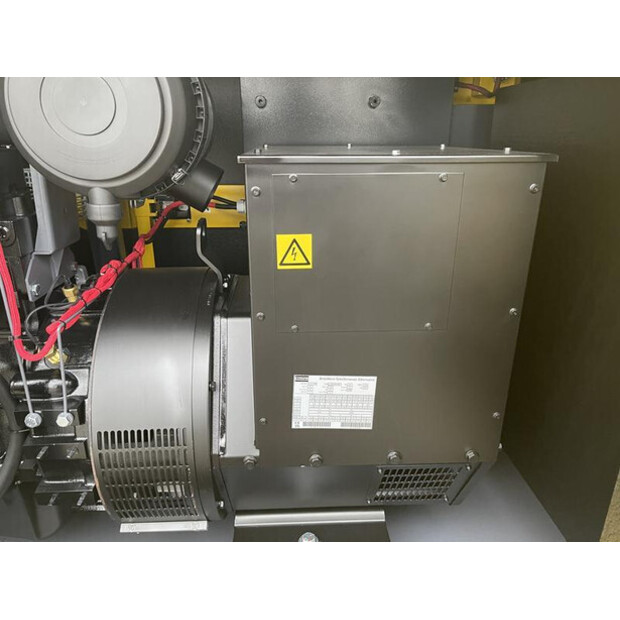2025 Atlas-Copco QES100-49049144